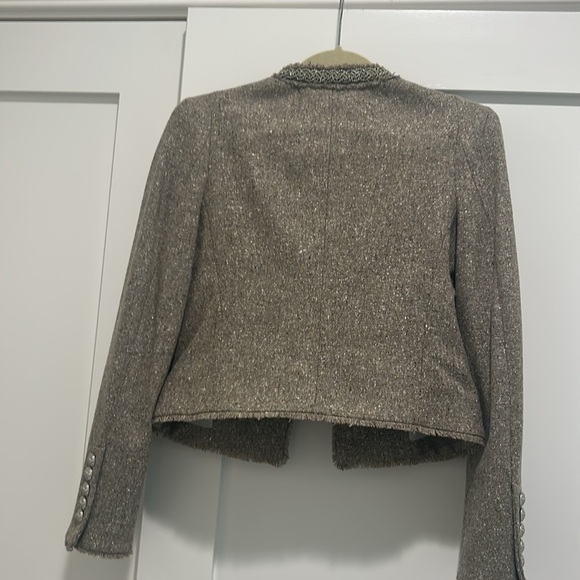 New to closet Veronica Beard Occasions Blazer - Picture 6 of 15